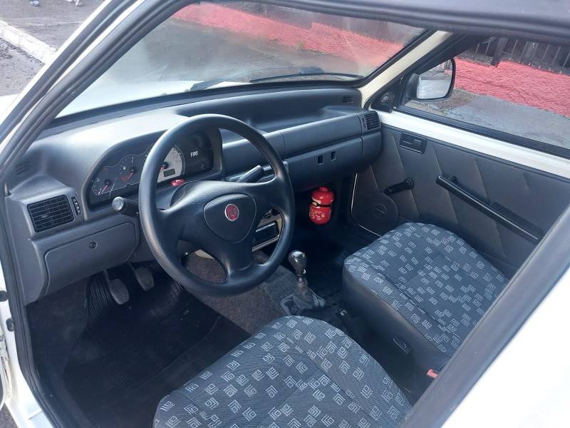 FIAT - FIORINO - 2011/2012 - Branca - R$ 41.800,00