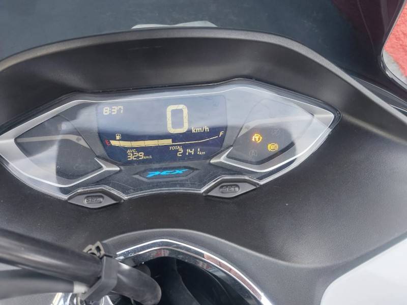 HONDA - PCX - 2024/2024 - Branca - R$ 18.900,00