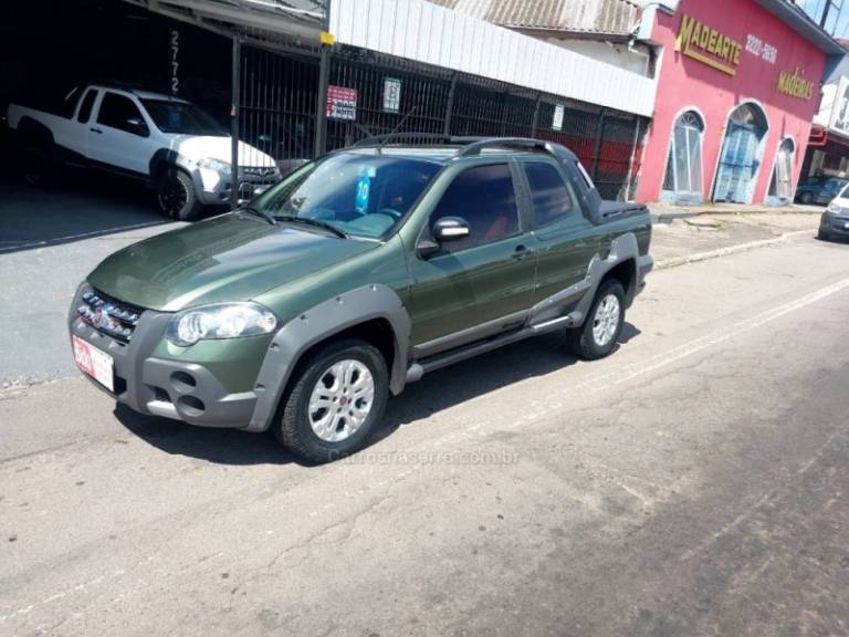 FIAT - STRADA - 2010/2010 - Verde - R$ 49.900,00