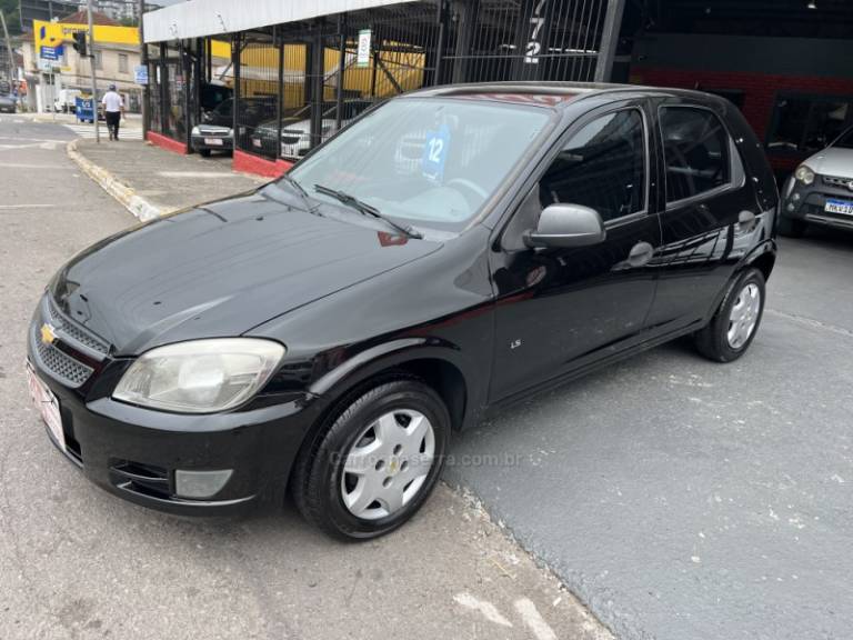 CHEVROLET - CELTA - 2011/2012 - Preta - R$ 28.900,00