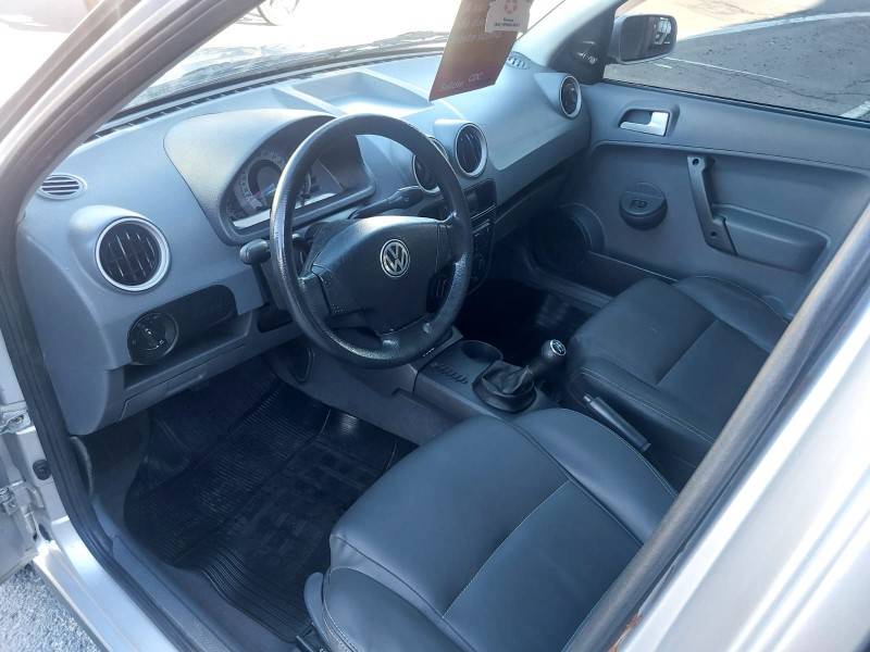 VOLKSWAGEN - SAVEIRO - 2007/2007 - Prata - R$ 44.900,00