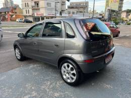 CHEVROLET - CORSA - 2011/2012 - Cinza - R$ 30.500,00