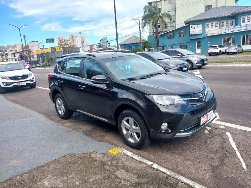 TOYOTA - RAV4 - 2014/2014 - Preta - R$ 84.800,00