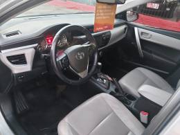 TOYOTA - COROLLA - 2017/2017 - Prata - R$ 96.800,00