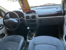 RENAULT - CLIO - 2005/2005 - Cinza - R$ 19.900,00