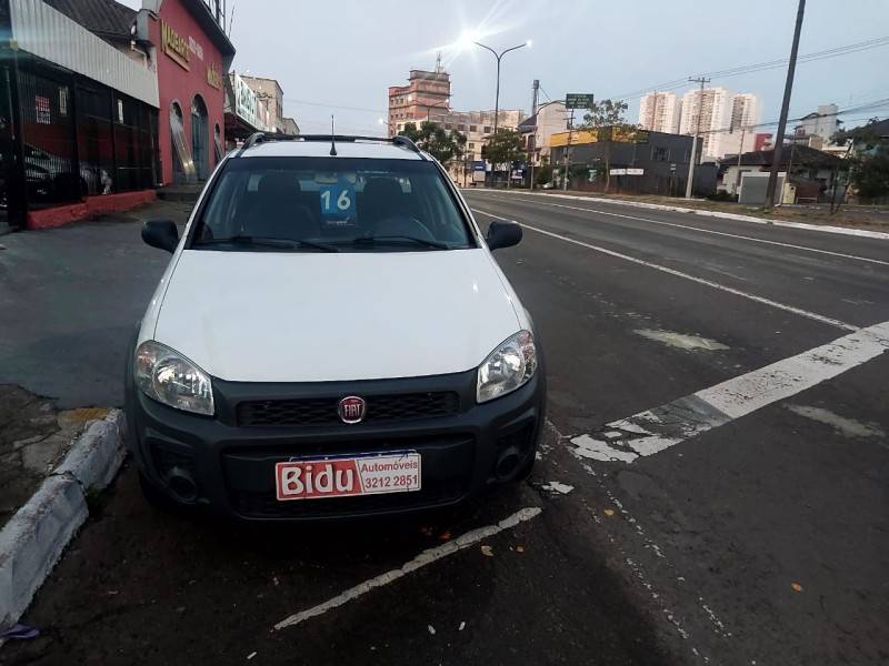FIAT - STRADA - 2015/2016 - Branca - R$ 51.900,00
