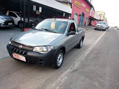 FIAT - STRADA - 2008/2008 - Cinza - R$ 35.900,00