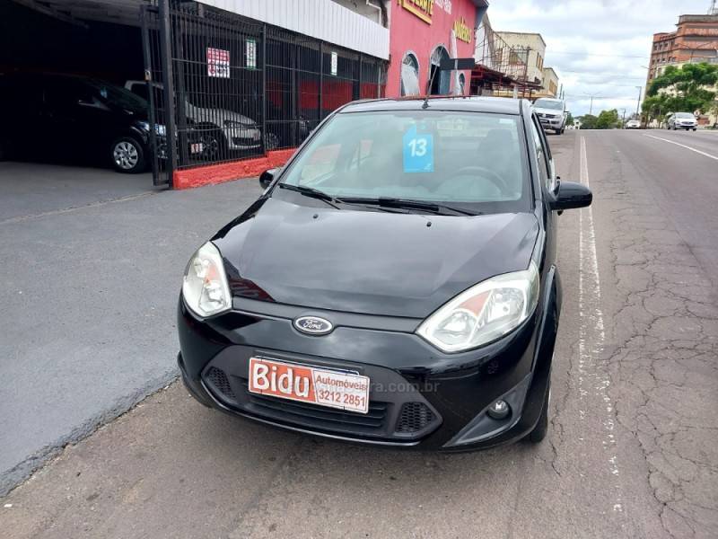 FORD - FIESTA - 2012/2013 - Preta - R$ 35.800,00