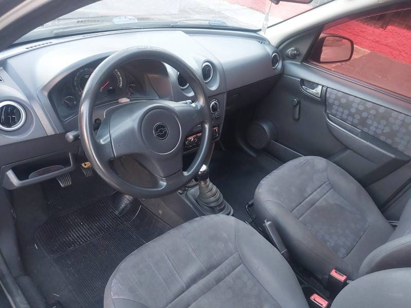 CHEVROLET - PRISMA - 2010/2010 - Preta - R$ 21.900,00