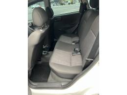 CHEVROLET - CORSA - 2012/2012 - Branca - R$ 31.900,00