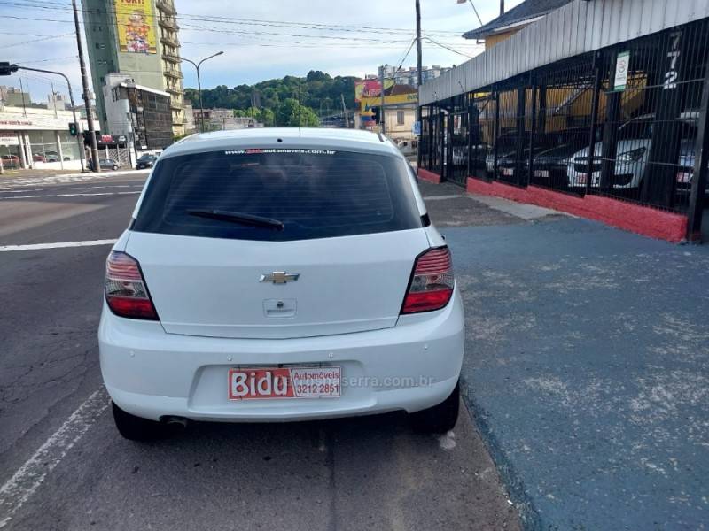 CHEVROLET - AGILE - 2012/2012 - Branca - R$ 34.900,00