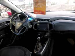 CHEVROLET - ONIX - 2015/2015 - Vermelha - R$ 51.900,00