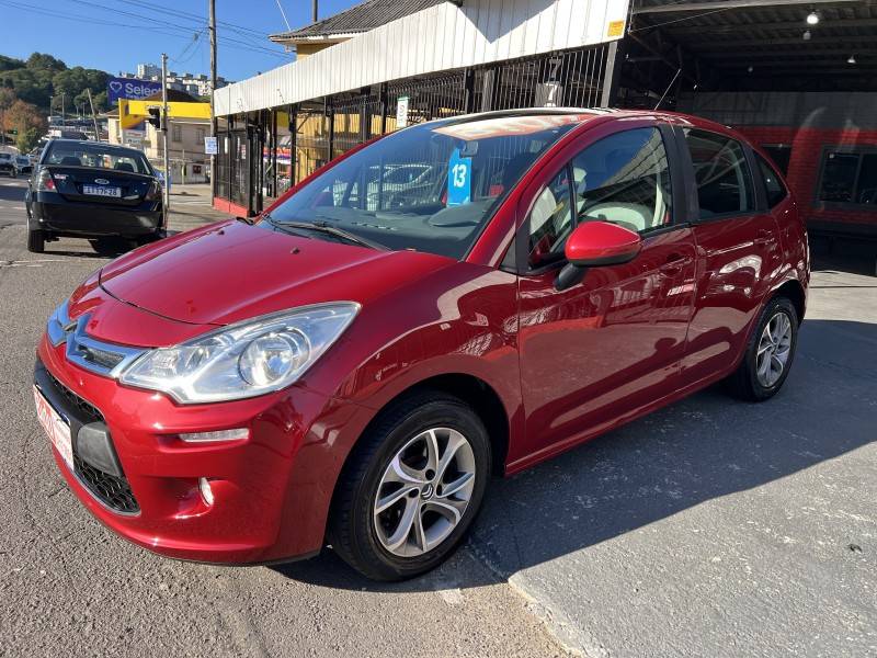 CITROËN - C3 - 2013/2013 - Vermelha - R$ 38.900,00