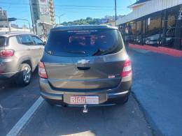 CHEVROLET - SPIN - 2014/2014 - Prata - R$ 56.800,00